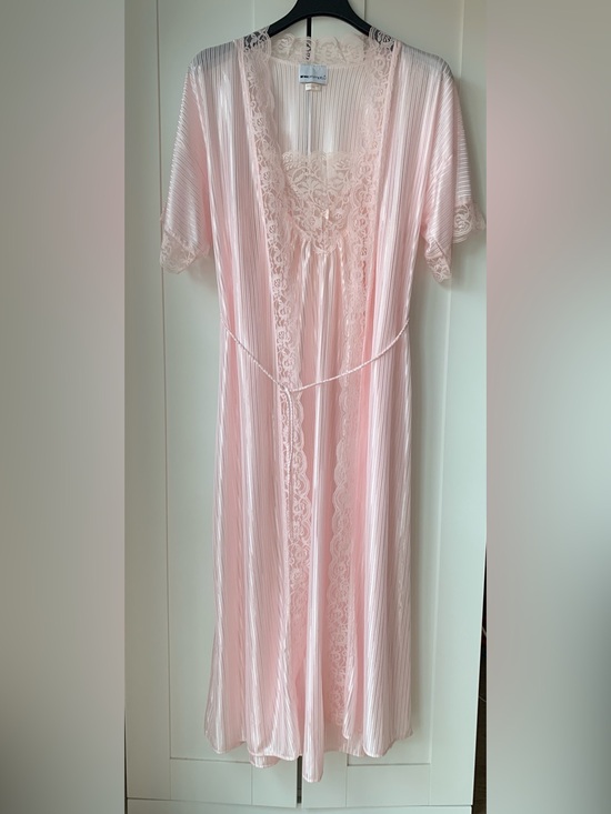 Other - NWOT Pink Lace Trim Nightgown and Robe, 2 piece set